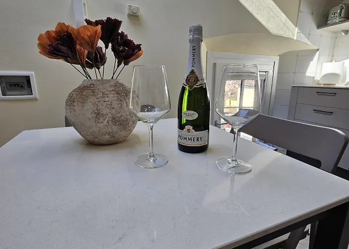 アパート Marisol ヴェルバーニア